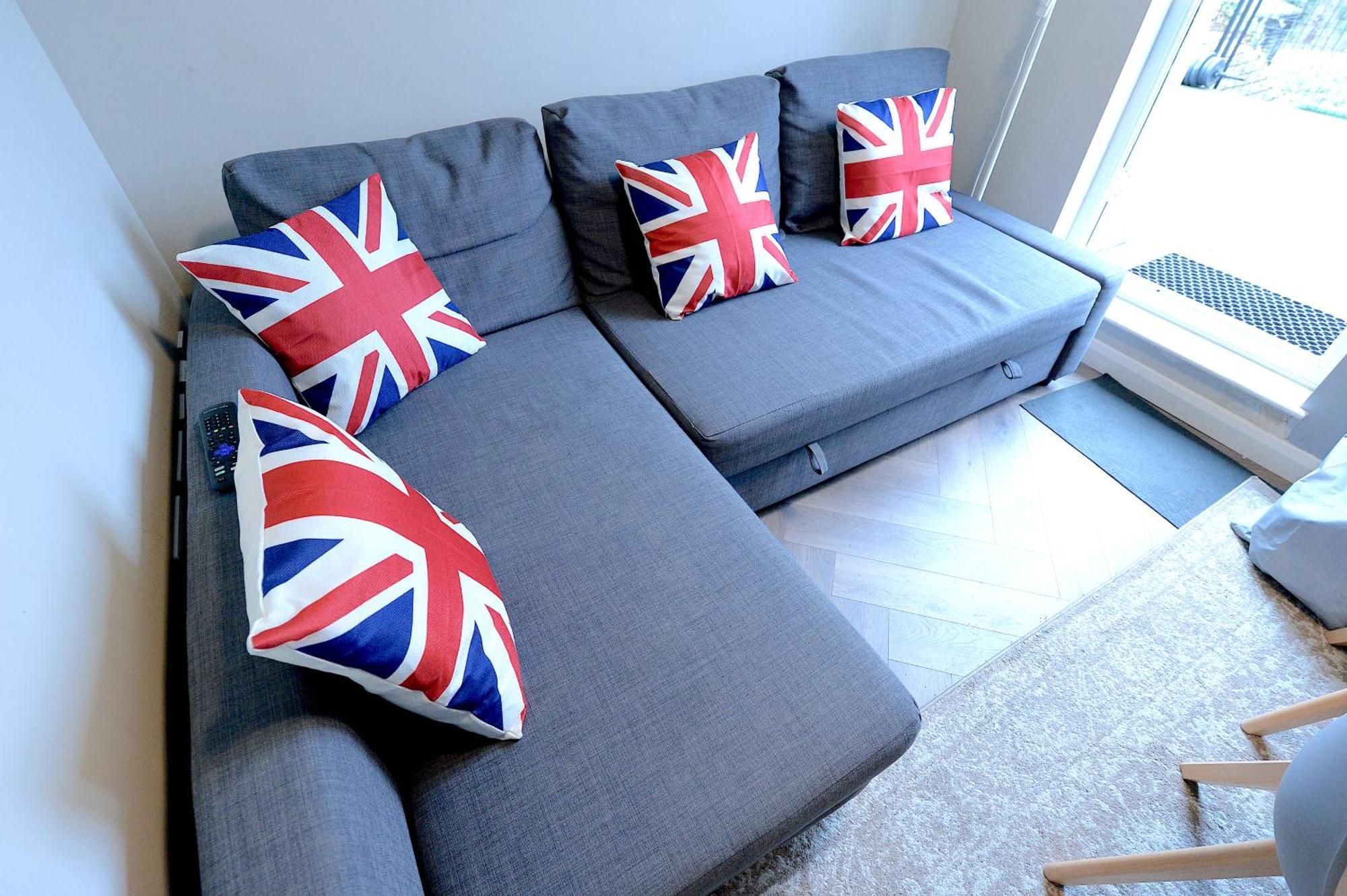 2 Bedroom Flat In Wood Green Piccadilly Line London Eksteriør bilde